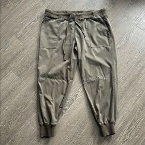 ROOTS Cargo Cotton Blend Joggers Pull On Pants Elastic Waist Size XL
